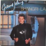 Hoes van Shangri-La door Gerard Joling