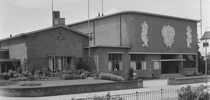 KRO-studio 1951 (foto: Bilsen, Joop van / Anefo; Nationaal Archief)