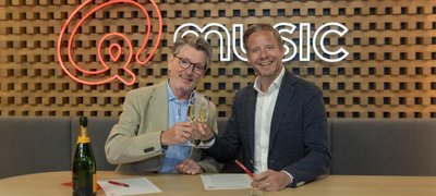 Erik de Zwart en Robert Bernink (foto Qmusic)