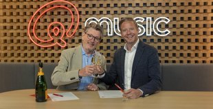Erik de Zwart en Robert Bernink (foto Qmusic)