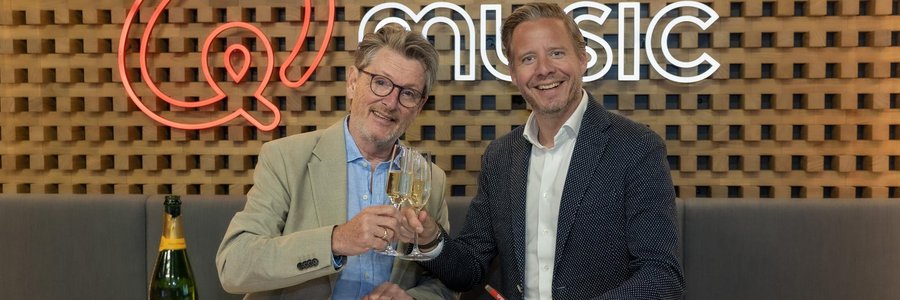 Erik de Zwart en Robert Bernink (foto Qmusic)