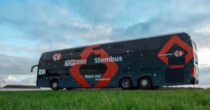 Stembus voor NPO Radio 2 Top 2000 rijdt weer